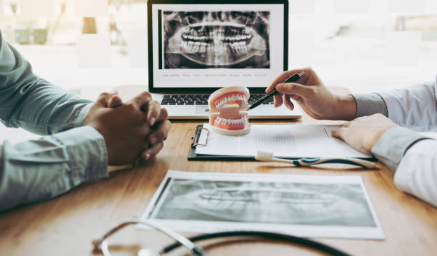 Best Emergency Tooth Extraction in Mountain View Acres, CA
